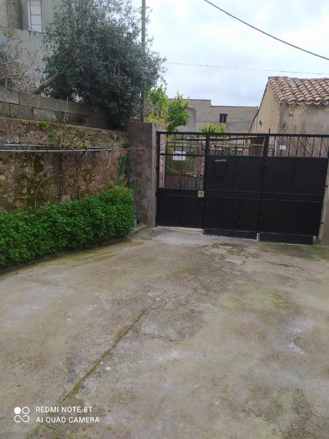 Appartamento In Casa Con Cortili Ad Arbus - Sardegna Экстерьер фото